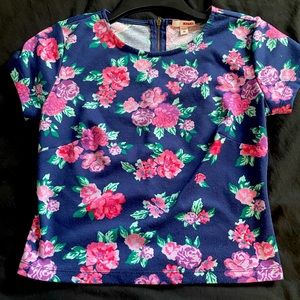 Floral top